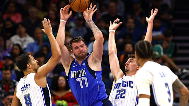 Luka Doncic Mavericks Jalen Suggs Franz Wagner